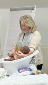 Sharon teaching a Midwives for Mothers antenatal class at our Frenchay venue in Bristol